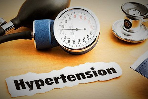 Prise de la tension artérielle pour voir le risque d hypertension artérielle
